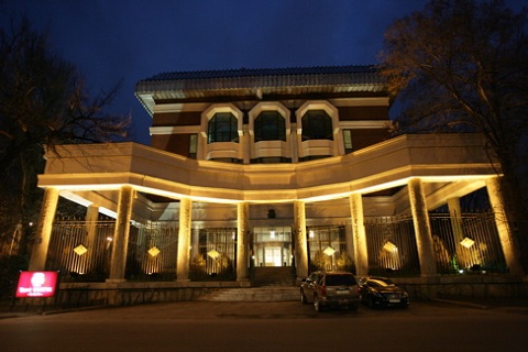 Hotel Dosty Almaty